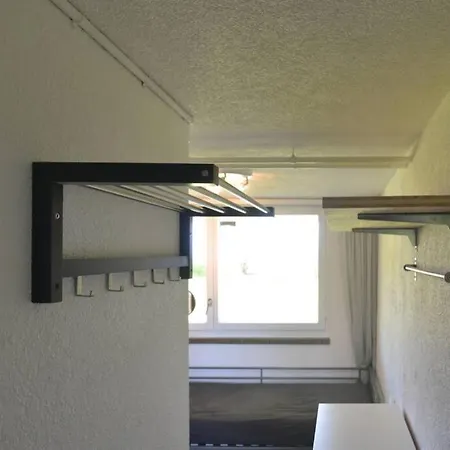 Einfaches Einzelzimmer Zum Ubernachten Appartement *